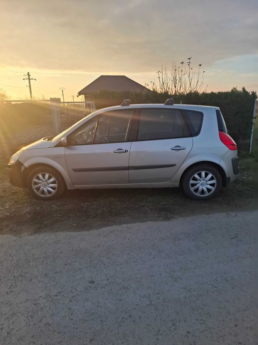 Renault Scenic 1.5 dci.