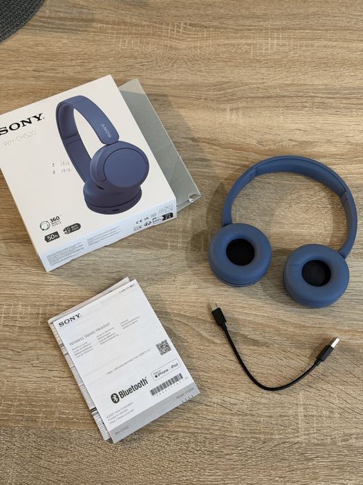 НОВИ слушалки Sony WH-CH520