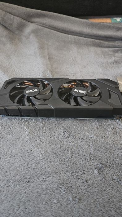 vand placa video amd hd 7870 dual-x 2gb vram
