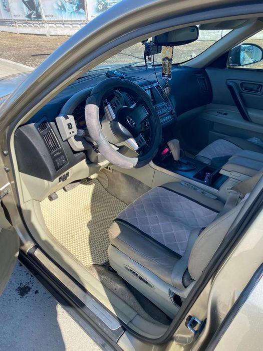 Продам Infiniti FX35