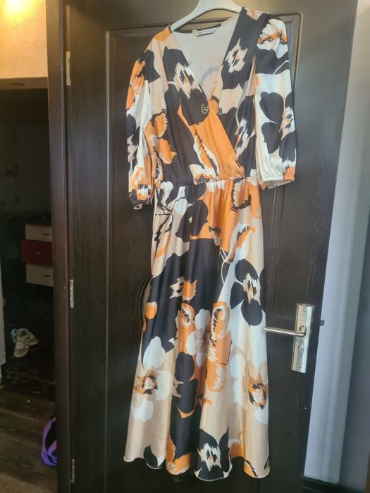 Rochie mar 38/42 la 200 lei Timișoara