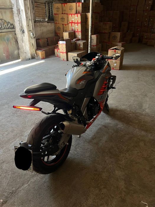 Fire fang 400cc 1800$