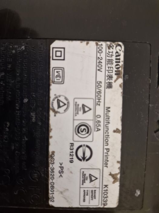 Vand imprimanta  color Canon