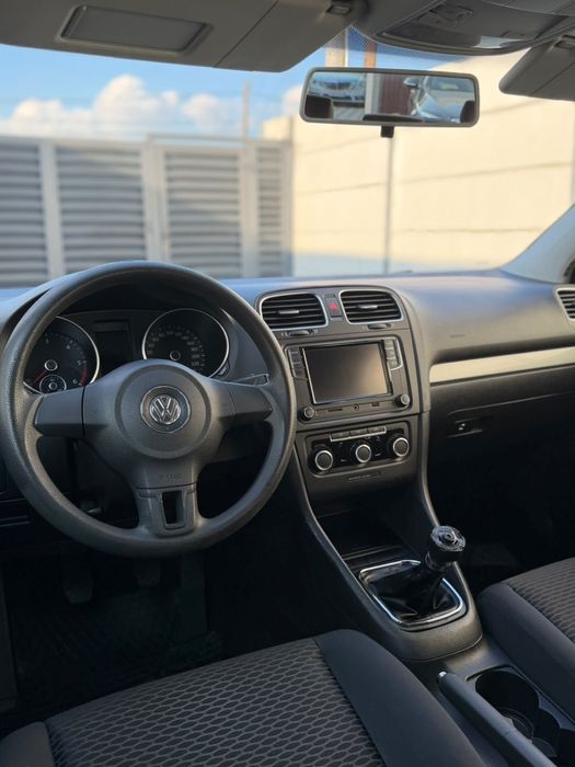 VOLKSWAGEN Golf 2011 — imagine 3