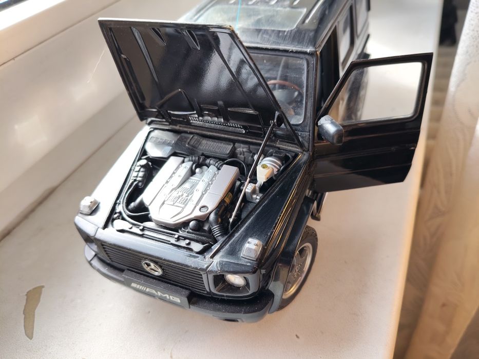 Macheta Mercedes G Class 1/18 Autoart
