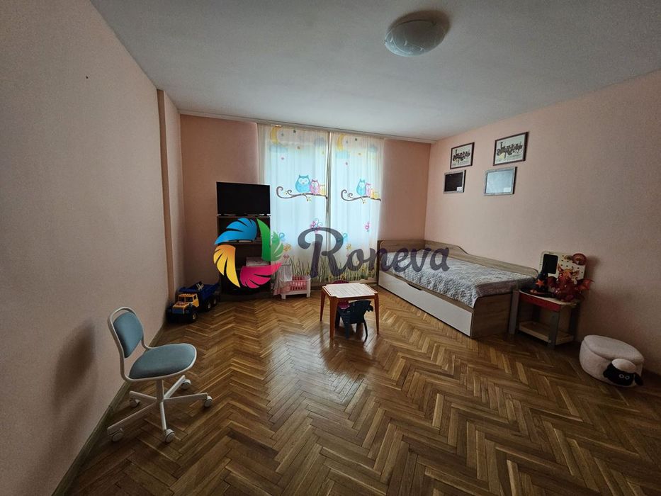 Продава се Етаж от къща в Варна, Окръжна болница - 113 кв.м за 1638 €/кв.м - Снимка #2
