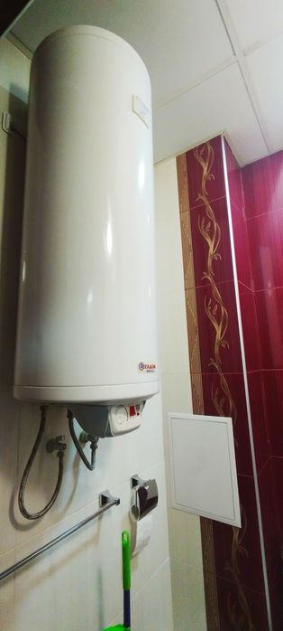 Продава се двустаен апартамент в кв. Могиличе, гр.Перник