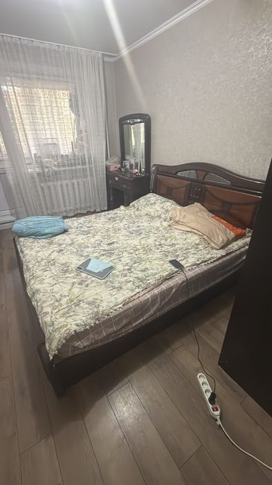Продам шкаф кровать зеркало