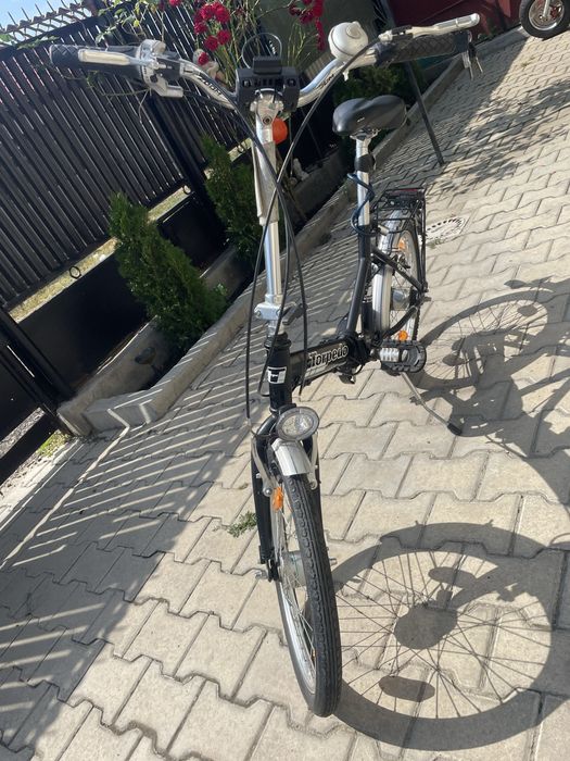 Vand bicicleta pegas