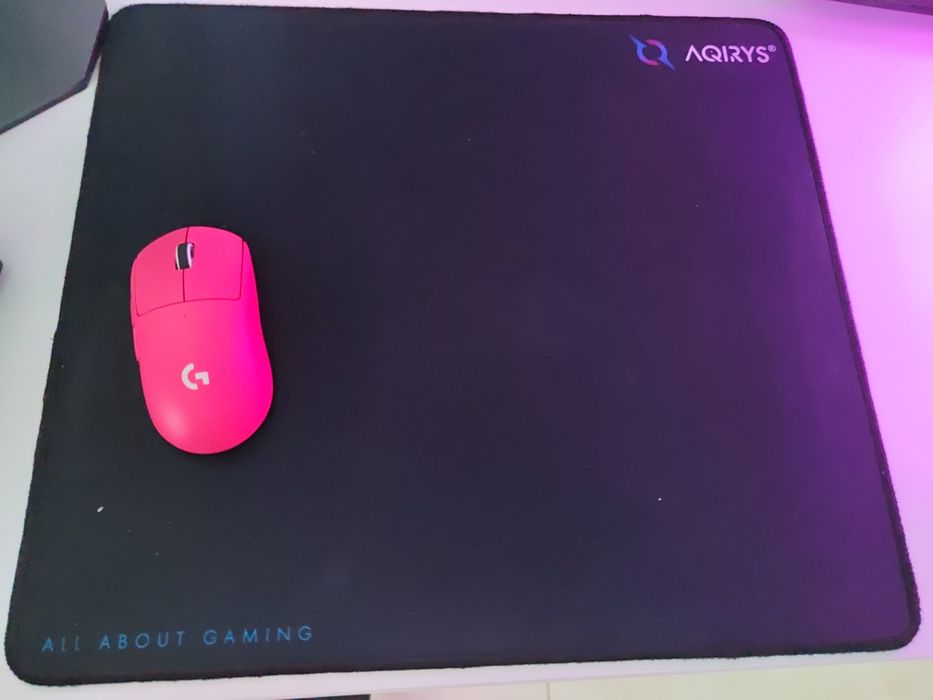 Mousepad aqirys negru