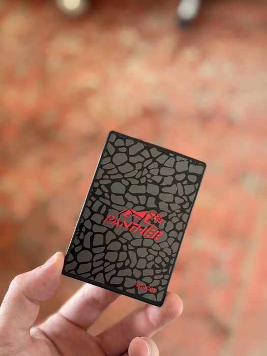 Продам SSD накопитель Apacer Panther AS350 на 240 ГБ