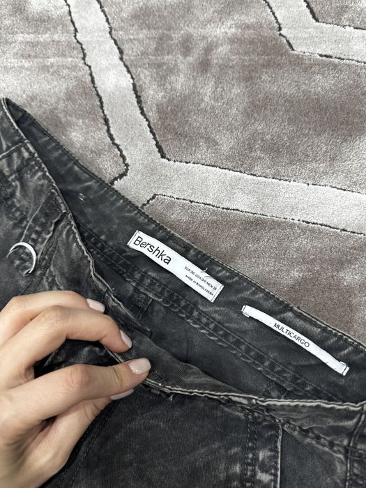 джинсы bershka  карго темно серые, женские