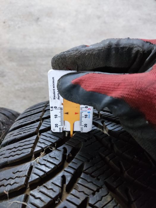 225 60 15 зимни Michelin