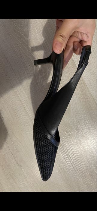 Продам туфли Calvin Klein