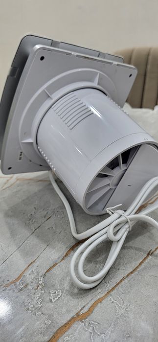 Вытяжной вентилятор