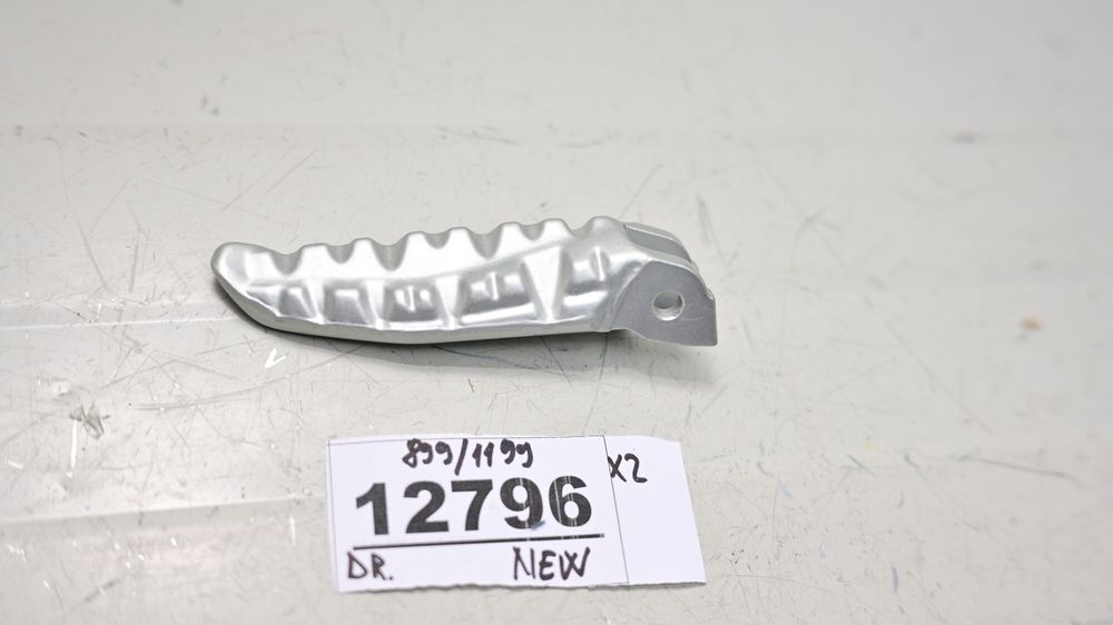 Scarita Peg Fata Dreapta Ducati Panigale 899 / 1199