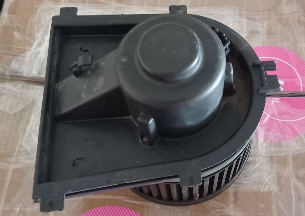 Ventilator habitaclu  Skoda Octavia 1U2  benzina 2000-2003