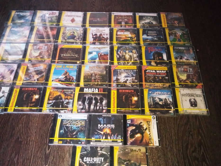 лицензионные диски игр.