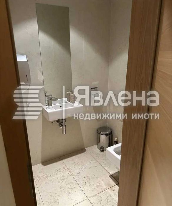 Продава се Офис в София, Център - 162 кв.м за 3828 €/кв.м - Снимка #10