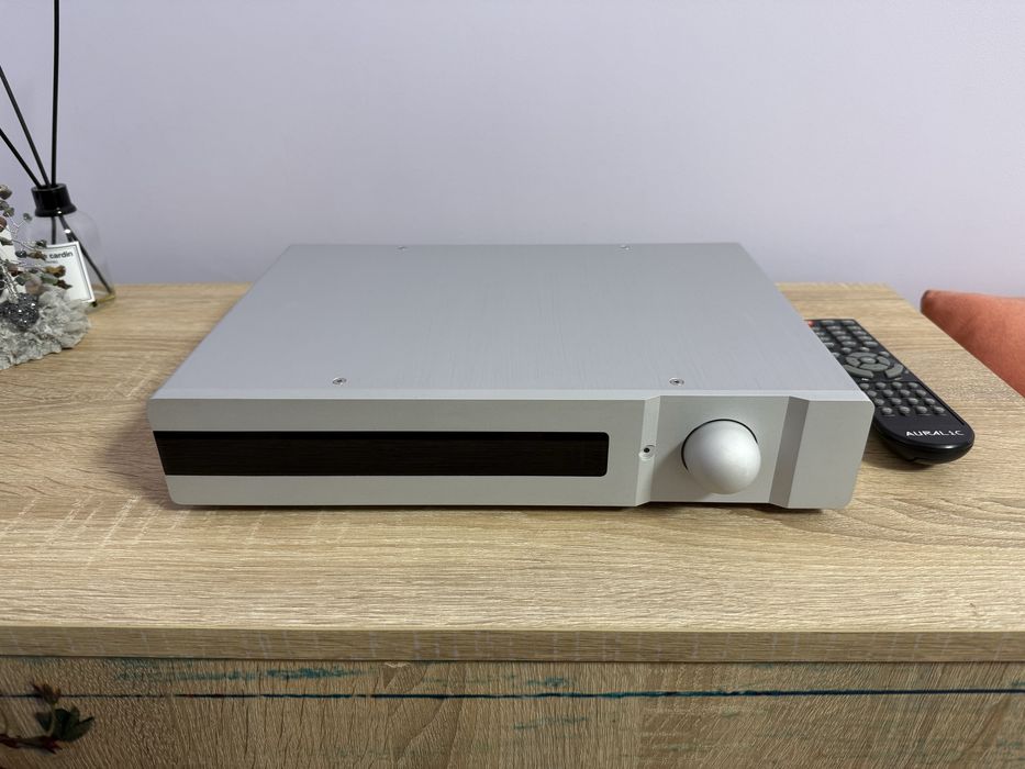 AURALiC Vega DAC / Digital Audio Processor