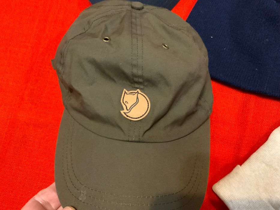 Ralph Lauren,Fjall Raven,Stone island-оригинални шапки