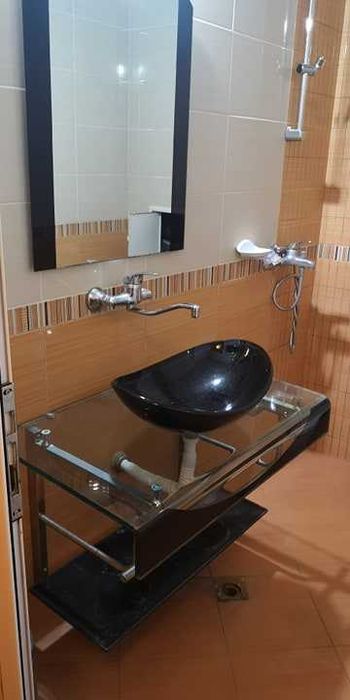 Дава се под наем Двустаен апартамент в Бургас, Възраждане - 55 кв.м за 165 € - Снимка #12