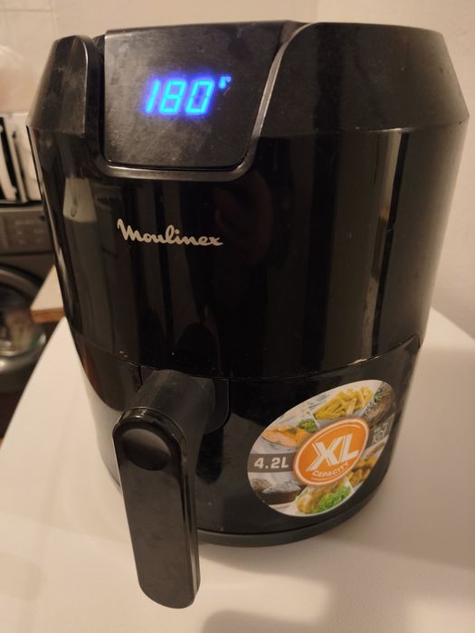 Moulinex Easy fry 4,2l фритюрник на горещ въздух