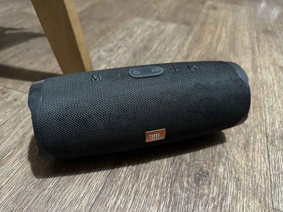 Музыкальная колонка