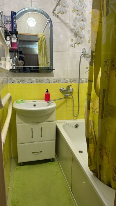 Сдам даухкомнотную квартиру