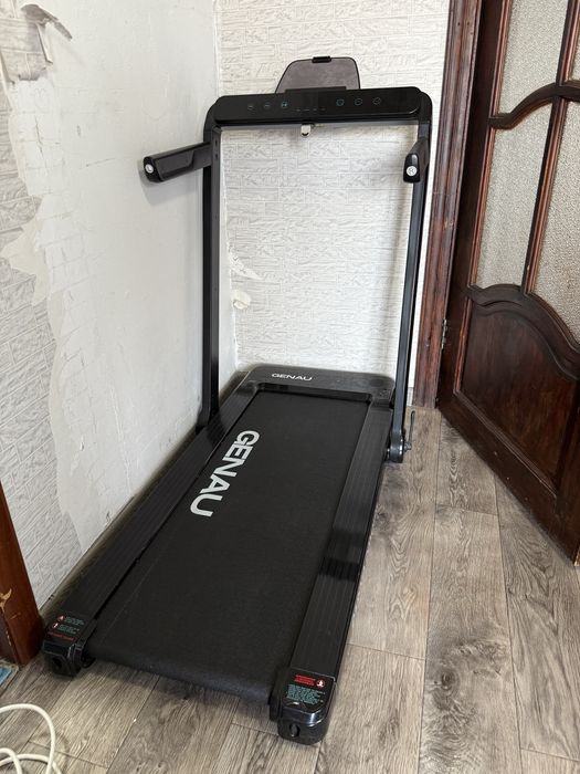 Продам беговую дорожку