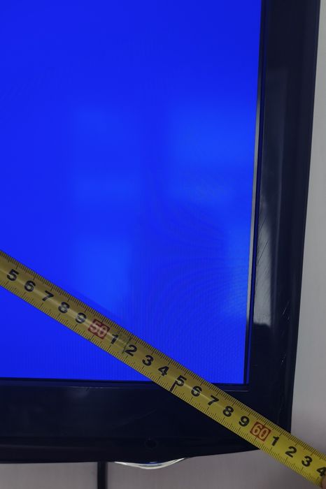 Продам телевизор не большой