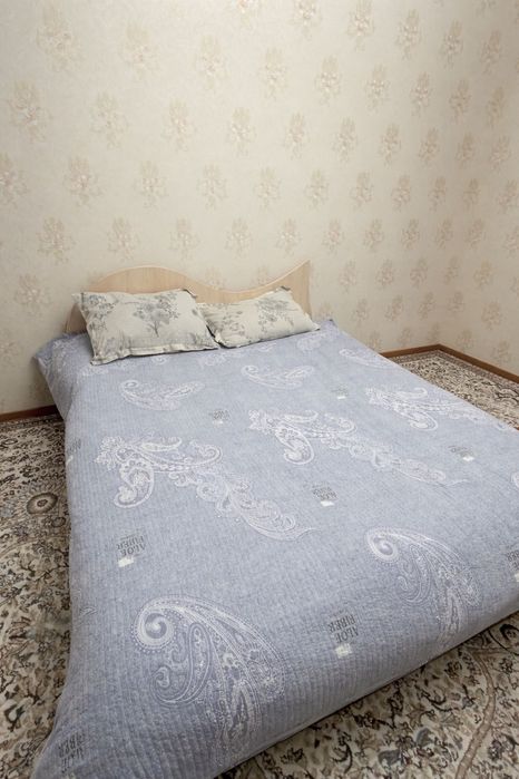 Продам спальный гарнитур б/у