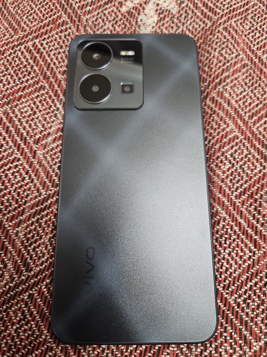 Продам vivo y35 4/64