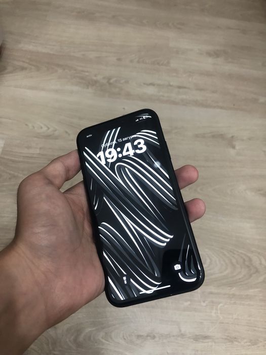 Срочно iPhone Xr на 64гб