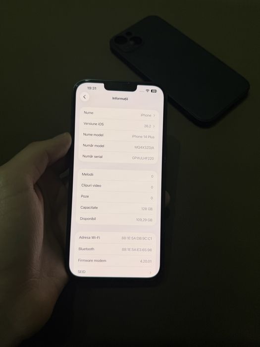 Vand iPhone 14 Plus negru 85% bateria