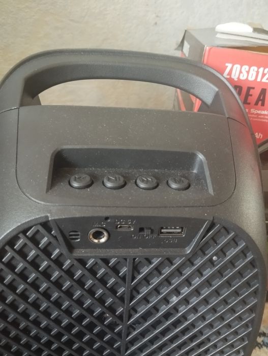 Портативная колонка usb , Bluetooth.