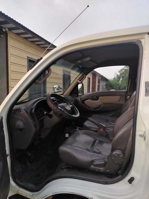 Hyundai Porter sotiladi