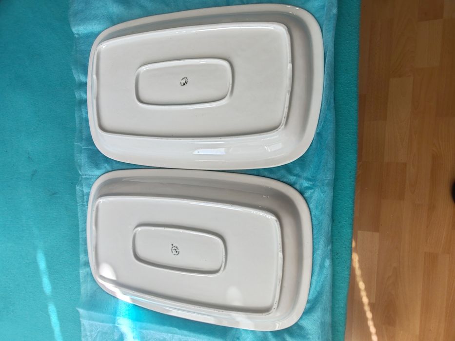 Порцеланови чинии за плато