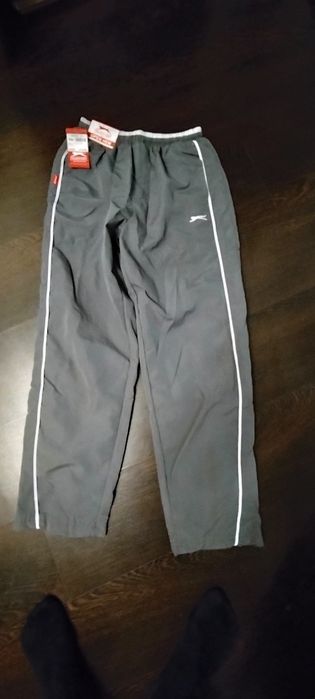 Pantaloni trening Slazenger reducere 50%