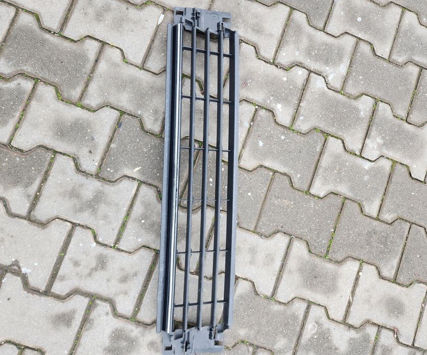 Grila bara fata 6C0853677D  VW Polo