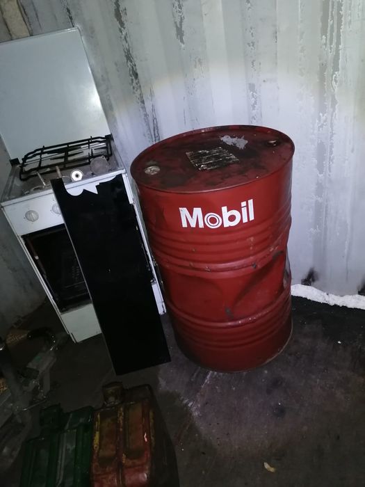 Продам бочку 200 л.