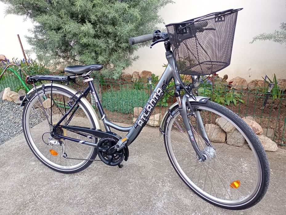 Bicicletă damă ATLANTA,roți 28,stare f bună !
