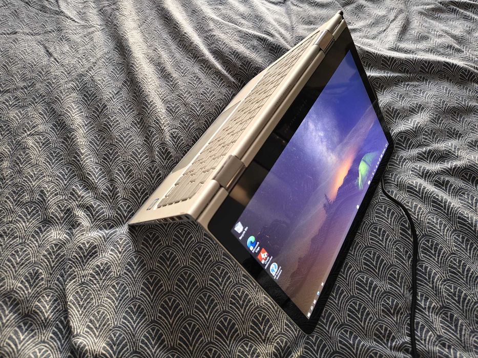 HP Spectre Pro X360 13.3" Touchscreen i7 6600 B&O Aluminiu