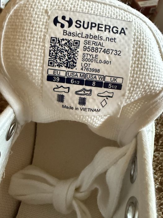 Дамски обувки Superga