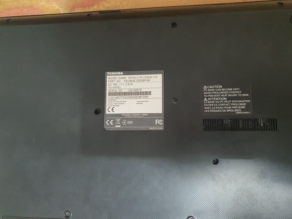 Vând leptop toshiba C50-B-110
