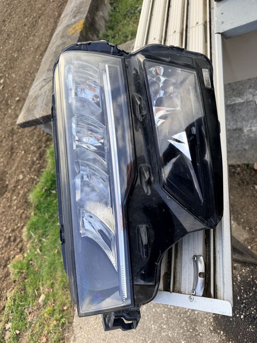 Ляв Full Led фар за Skoda Karoq