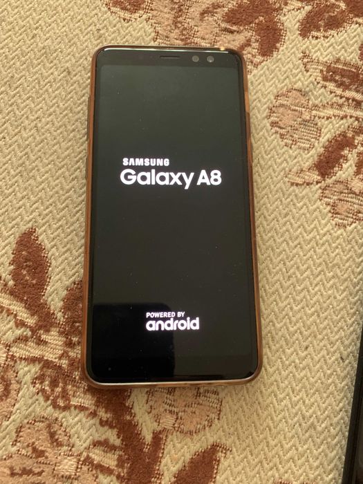 samsung  A8 dual sim 170 lei