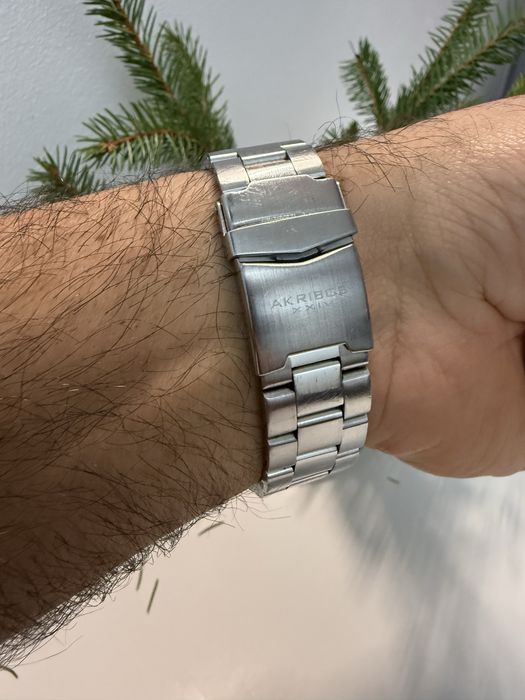 Ceas bărbati Akribos Day Date AK947SSOR