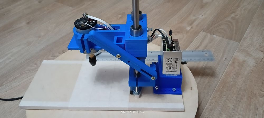 Мини сверлильный станок