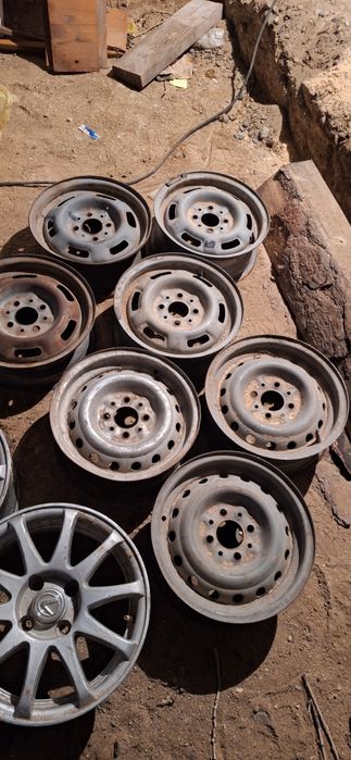 Продам железные диски на Ваз